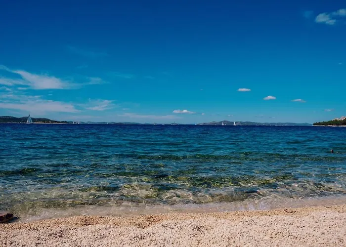 Сasa de vacaciones Buqez Drage, 50 Pakoštane